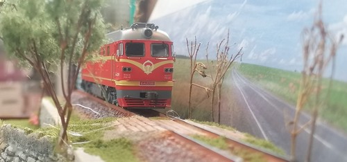 China Railway N-scale 1:160 DF4B Diesellok Orange w/Digital ready interface NEW - Picture 9 of 12