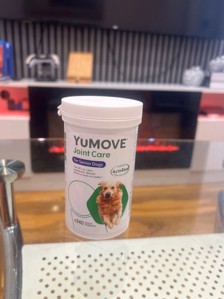 Lintbells YuMOVE Adult Dog Joint Supplement for Stiff Older Dogs 240 Tablets