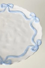 Anthropologie Benedita Bow Sky Hydrangea Stoneware Ceramic Cake Stand NIB