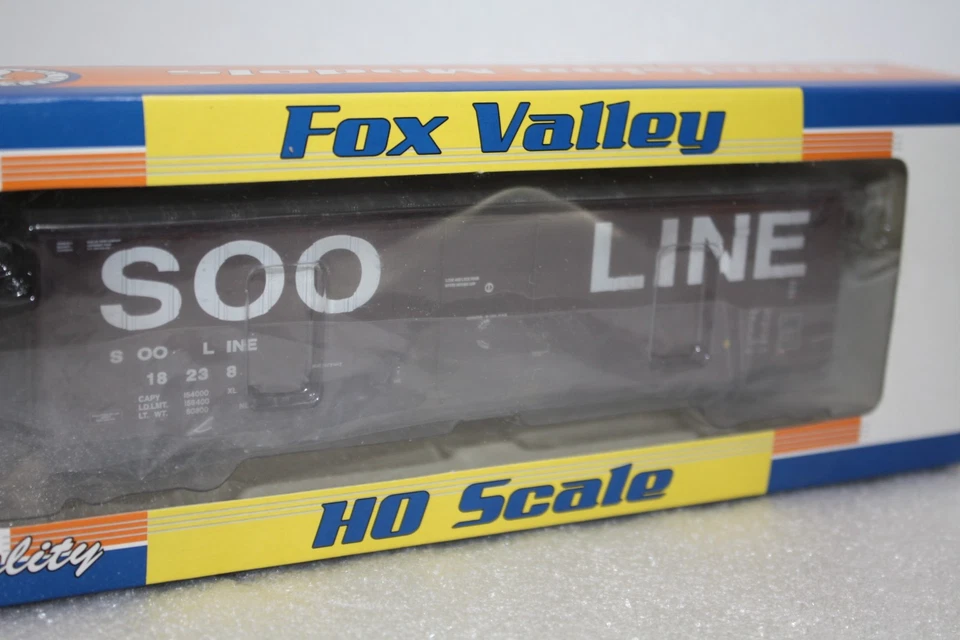 Fox Valley Models HO Scale SOO 7 Post Boxcar #18238 VGC - Image 3 of 4