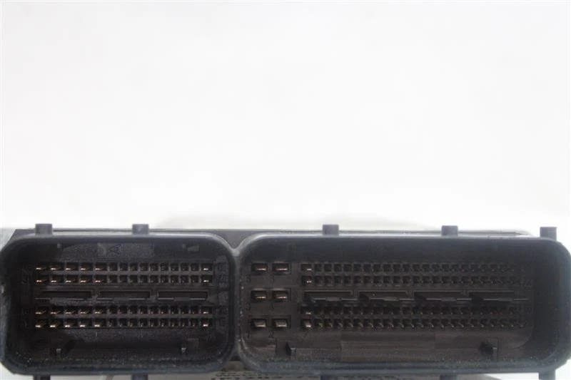 Computadora ECU ECM VOLKSWAGEN CC Passat 2008 08 2009 09 Auto 3C0907115F 1171346 Foto 4 de 4