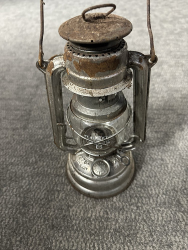 1 X Freur Hand Storm Lantern. New/old Stock - Picture 4 of 8