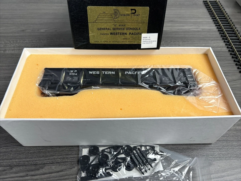 Division Point O Scale Brass General Service Gondola Western Pacific #9104 - Image 3 of 4