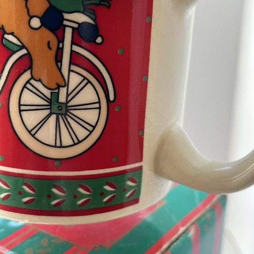 Vintage Premier Christmas Bear Mug – Boxed – New Old Stock - Picture 3 of 6