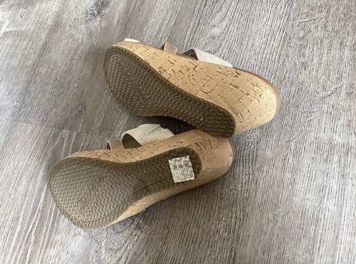 Sandalias Skechers para mujer 9,5 Sail Away cuña deslizables beige informal corcho 32953W - Imagen 11 de 11