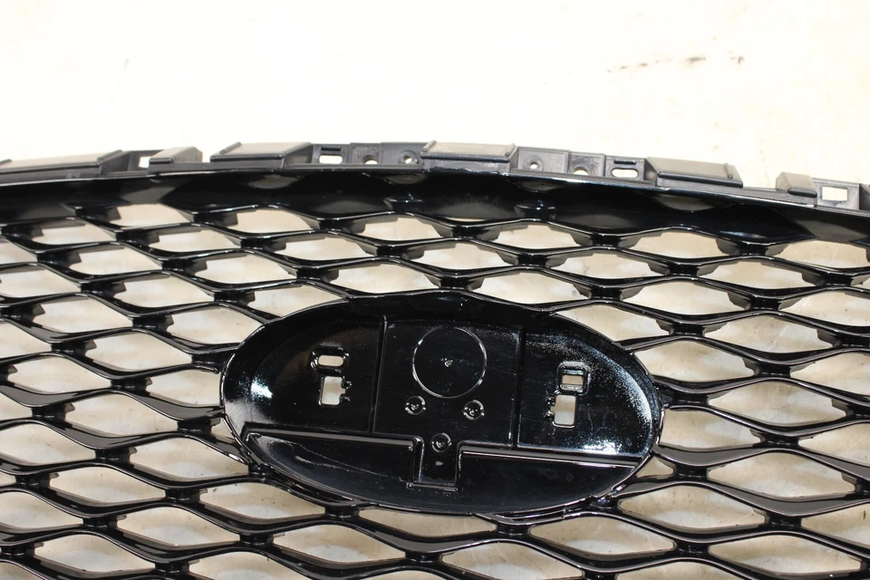 Infiniti Q50 2018-2020 parrilla delantera 623106HH0A OEM **dañado** Ku30 Foto 4 de 4