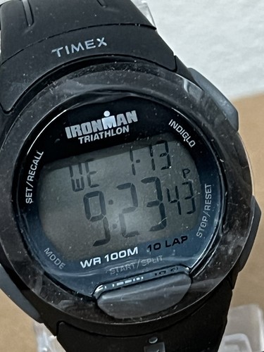 Neu Timex Herren IRONMAN Essential 10 schwarz/grau 40mm Sportuhr Harz Armband - Bild 14 von 18