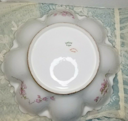 Haviland Limoges France Pink Flower Scalloped Edge Serving Bowl - Picture 3 of 6