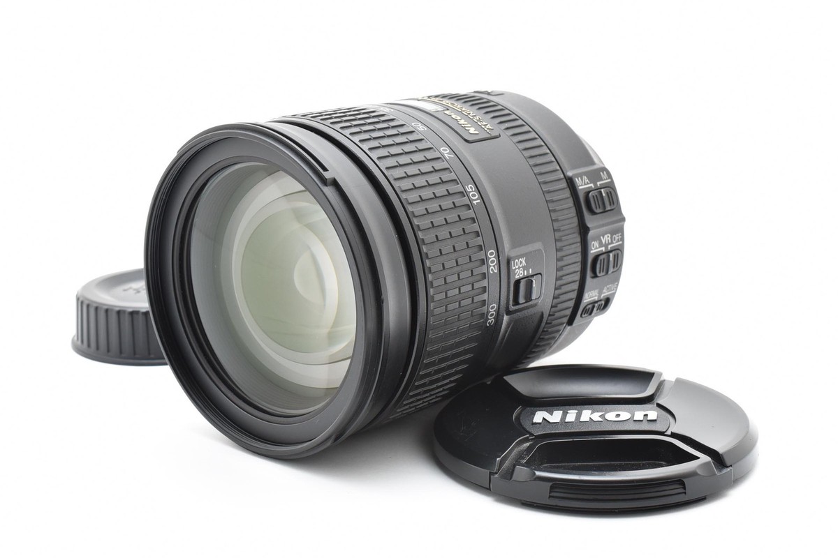 Nikon AF-S NIKKOR 28-300mm f/3.5-5.6 G ED VR Zoom Lens Japan