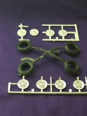 MAGNUM 500 WHEELS & TIRES from 1967 Dodge Coronet Revell 1:25 Model Kit 67