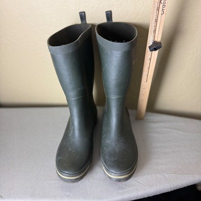 Helly Hansen Men s Size 11 Green Rubber Rain Boots Waterproof Mid Calf Wellies