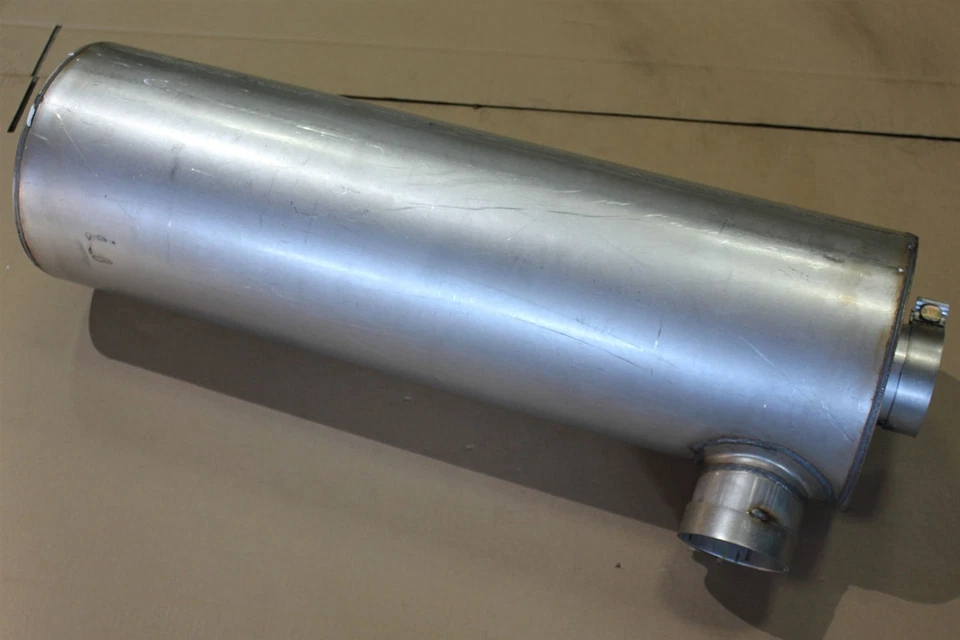 Фильтр каталитического преобразователя 1997 Ford для тяжелых грузовиков F7HZ5F250AC новый из старых запасов заводской - Изображение 2 из 4