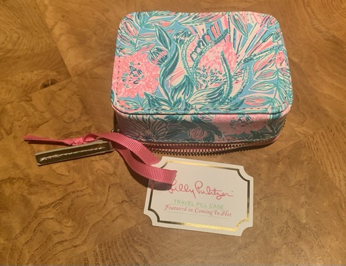 NWT Lilly Pulitzer Pill Preppy Travel Box - Picture 2 of 6