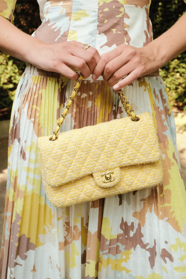NEW HANDBAGS (INCLUDING SOME £1 STARTING BIDS).