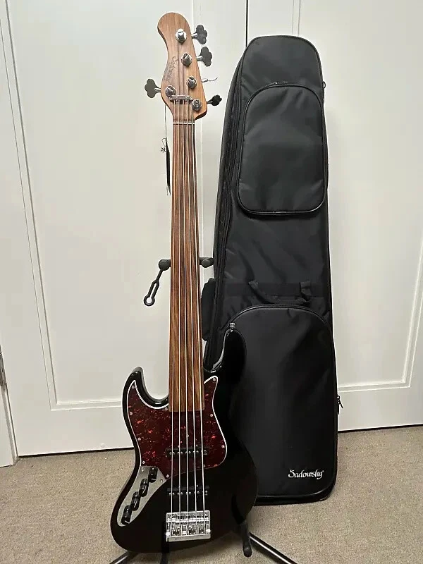 Left-Handed 5 String Bass Guitars for sale | eBay