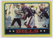 1986 Topps Buffalo Bills Greg Bell (C* on Copyright Line) #383 1m01