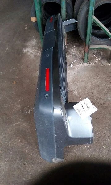 Cubierta de parachoques trasero Land Rover LR4 10-16 Foto 3 de 4