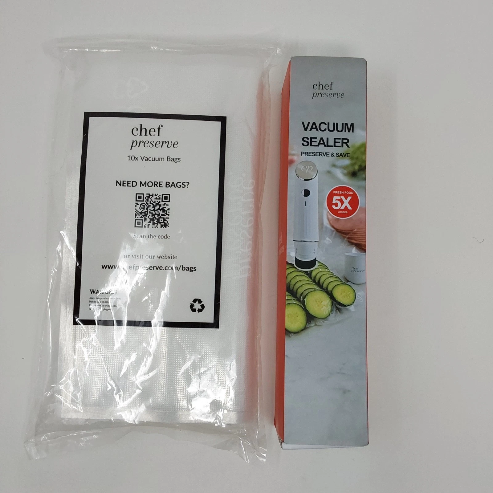 Chef Preserve Handheld Vacuum Sealer Rechargeable Food Saver w/ 10 Vacuum Bags
Opens in a new window