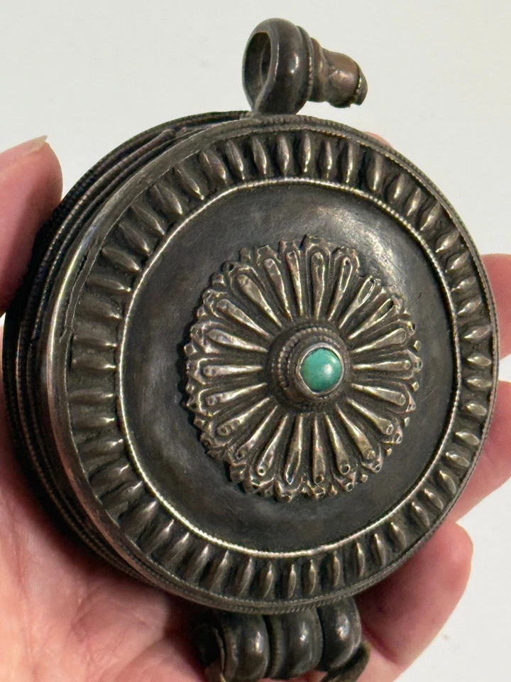 Antique Tibetan Gau Box Pendant necklace REPAIR prayer - Image 3 of 4