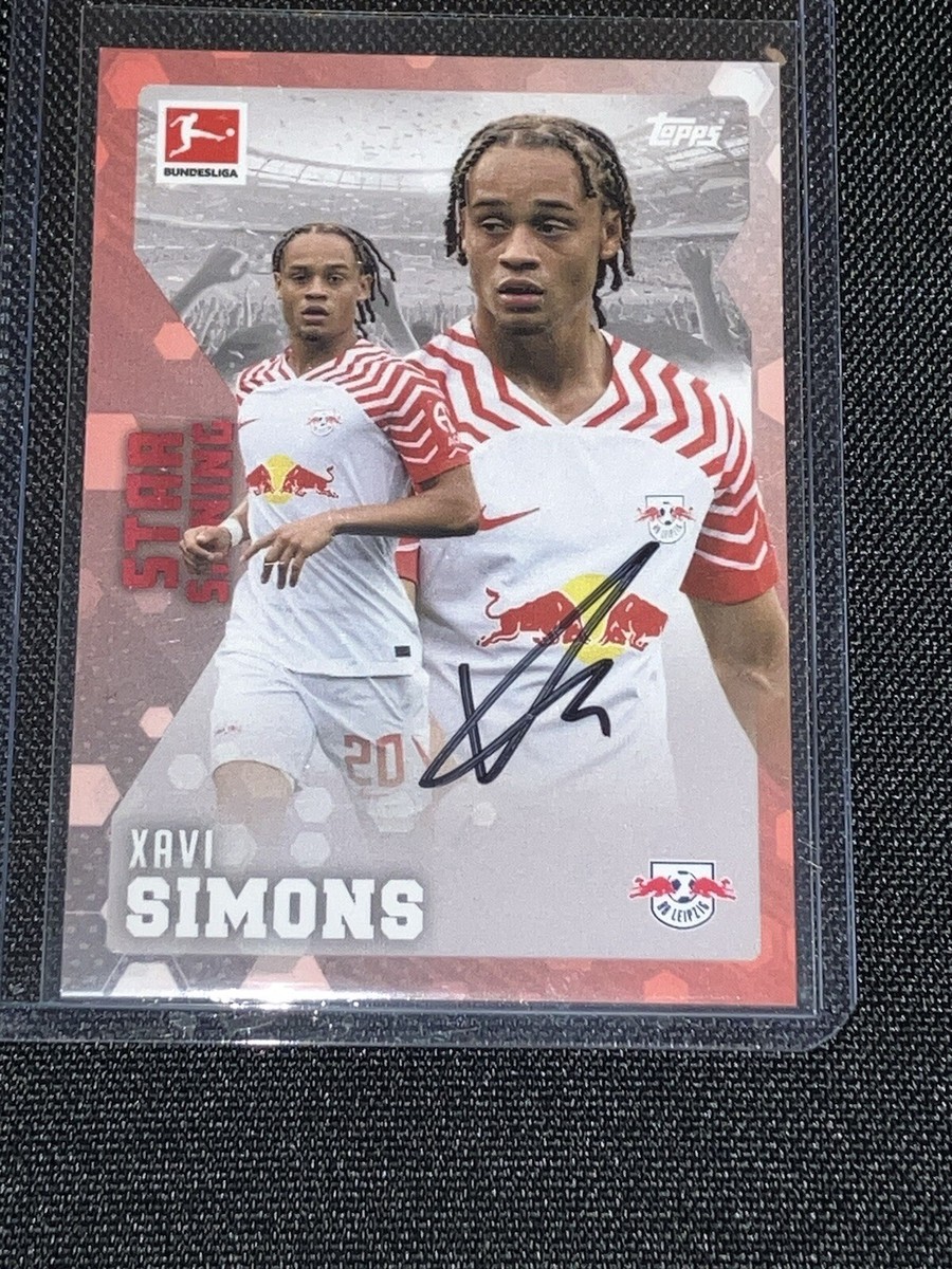 2023-24 Topps Star Signing RB Leipzig Xavi Simons Hand