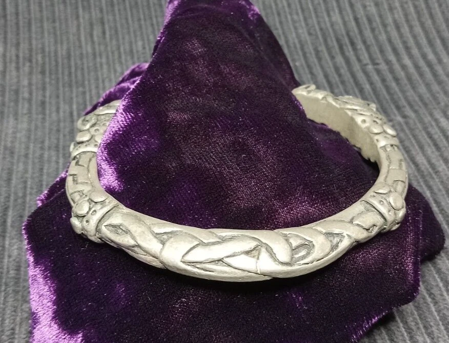 Pulsera Brazalete Torc Zoomórfico 3" Largo y 3/8" Grosor Serpiente y Jabalí Foto 2 de 4