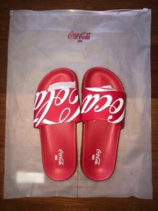 coca cola kith slides