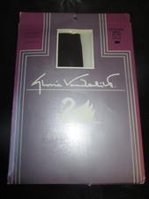 GLORIA VANDERBILT Vintage OFF BLACK Sandalfoot PANTYHOSE - Size D -1980's