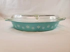 Vintage Pyrex Turquoise Snowflake Divided Oval Casserole Dish  1- 1/2 Quart