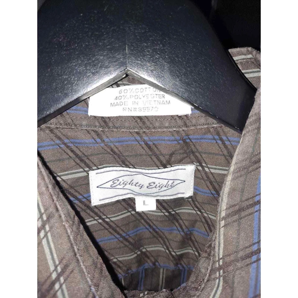 Eighty Eight Gray, White and Blue Button Up Size Large - Image 4 of 4