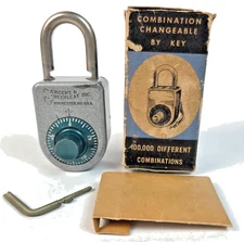Vintage Sargent & Greenleaf Combination Padlock Model 1951 COMBO & KEY - NOS