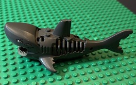 LEGO Pirates of the Caribbean Silent Mary 71042 Zombie Ghost Shark