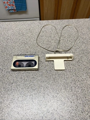 Vintage Sony Walkman WM-10 Cassette Player Japan Made Blue Text - P/R