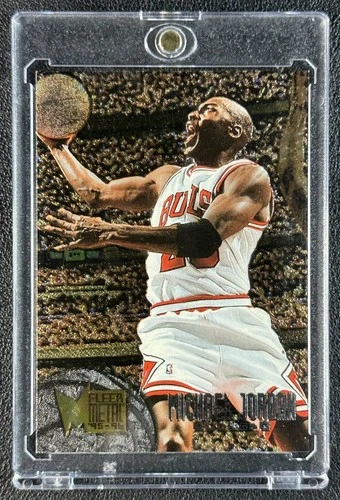 MICHAEL JORDAN 1995-96 FLEER METAL #13 BULLS