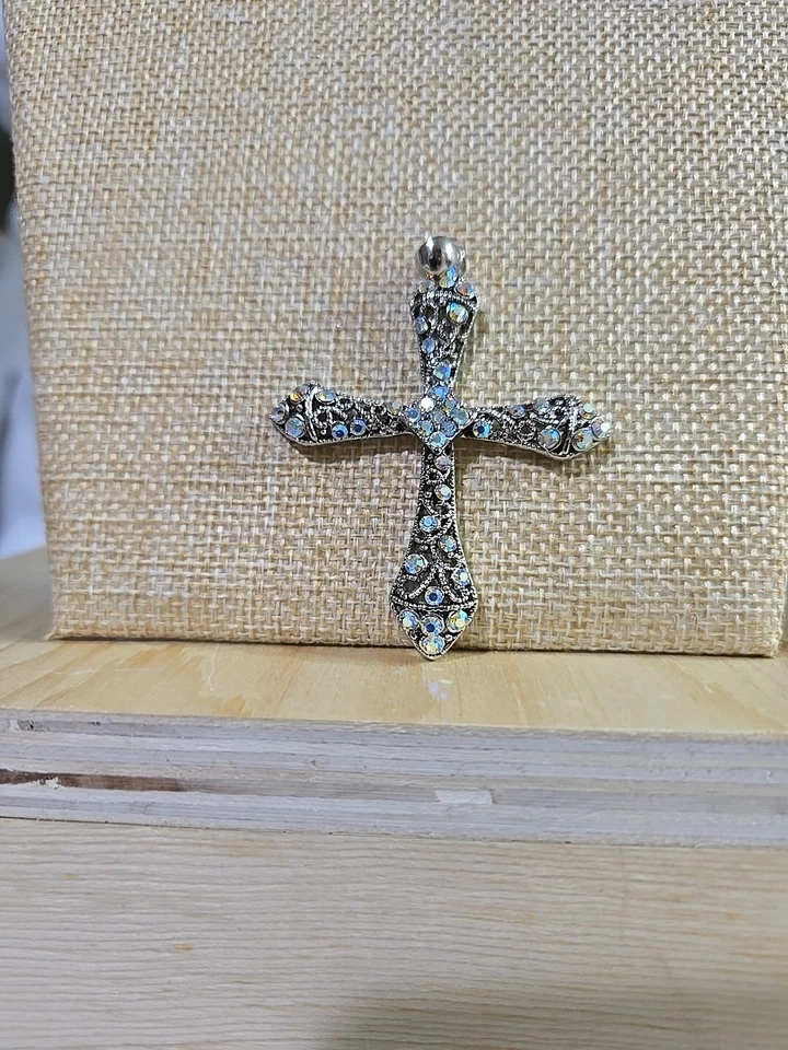 Кулон крест со стразами Premier Designs 2,5 дюйма серебристого цвета AB - Изображение 2 из 3