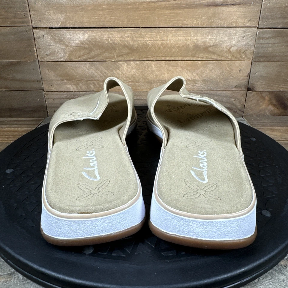 Sandalias informales Clarks para mujer talla US 8 blancas tostadas sin cordones de gamuza Foto 4 de 4