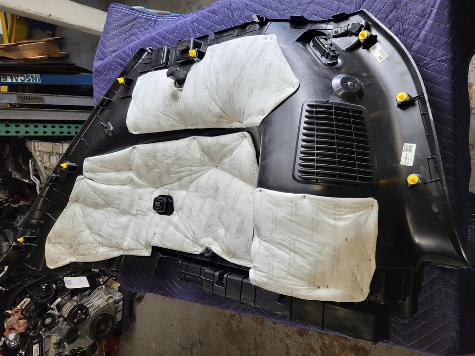 Rear Left Driver Quarter Trim Panel 2020 Kia Sportage 85730-D9500 2017 2018-2022 - Image 4 of 4