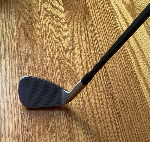 Titleist DCI 981-SL 9 Iron UltraLite Graphite L Shaft Right-Handed - Picture 2 of 6