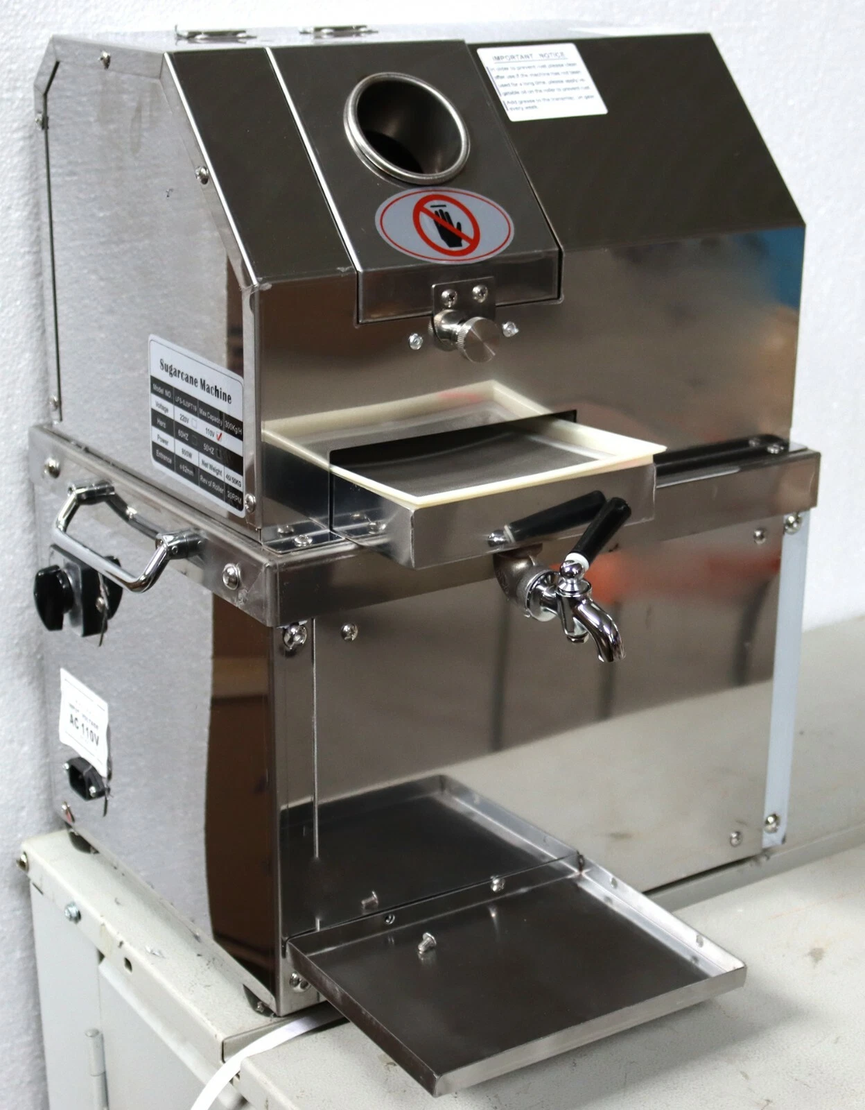 New Upgrated Electric Sugar Cane Juicer Machine 110V Commercial Desktop 300kg/h