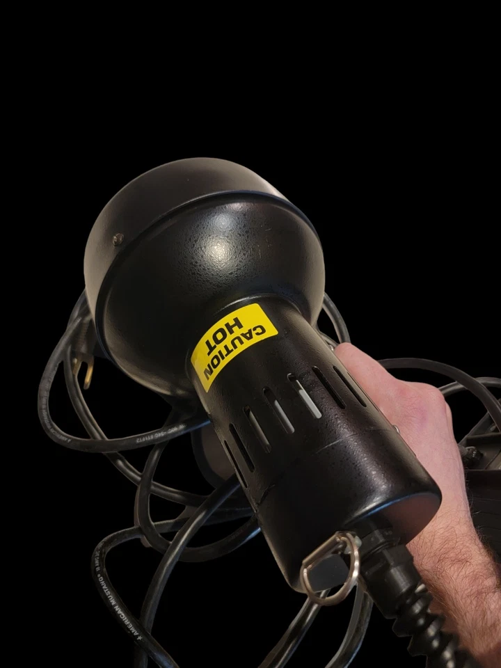 USED SPECTROLINE MB-100 BLACK LIGHT INDUSTRIAL LAMP  - Image 3 of 4