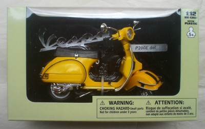 1978 VESPA P200E del YELLOW 1/12 scale scooter moped NewRay for 6'' figures NEW