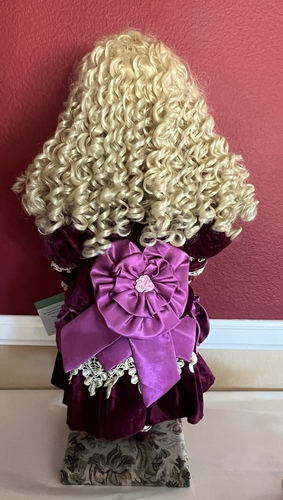 Patricia Loveless Repro Doll Bernardette Music Sleeping Beauty 139/200 SEE VIDEO - Picture 8 of 17