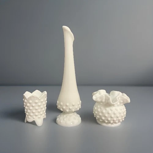 Vintage Fenton Hobnail White Milk Glass Ruffled Small Round Vase 3” High
