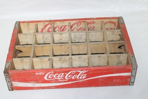 VINTAGE 1971 COCA COLA SODA BOTTLE CRATE 24 SLOT WOOD RED