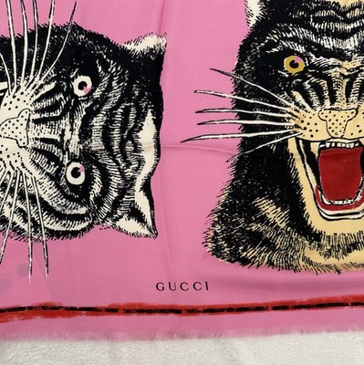 Gucci Tiger Face Print Pink Silk Scarf Fall/winter 2017 Collection
