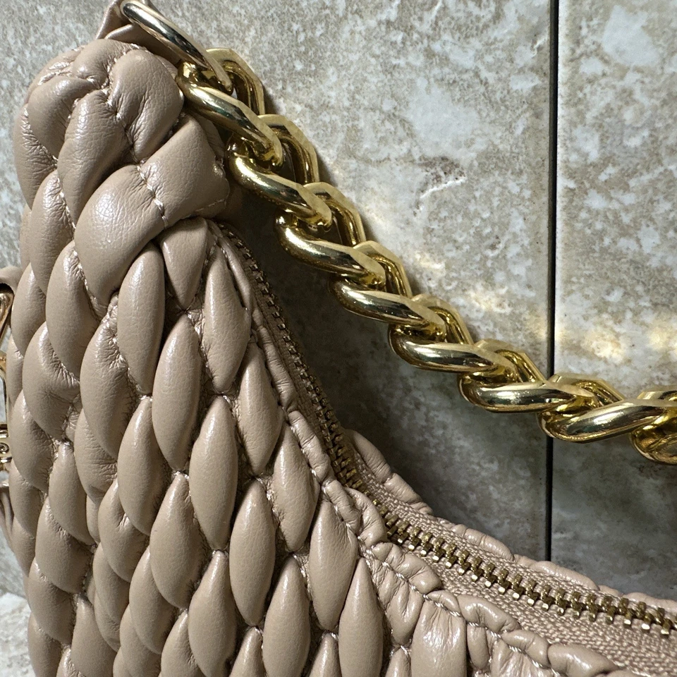 Bolso de Hombro Urban Expressions Periwinkle Beige Acolchado Cadena y Correas para el Hombro Foto 3 de 4