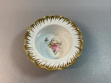 BAROQUE OR ROCOCO BY KILLIAN OF GERMANY. TRINKET DISH OR TEA BAG HOLDER.(M132)