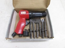 TRU-HIT TOOLS TH-90 HEAVY DUTY AIR CHISEL / HAMMER KIT w/ BITS