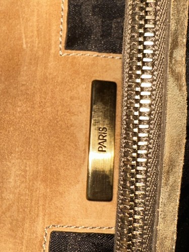 Roger Vivier Suede Shopping Metro Tote Square Brown RV Engraved Buckle Glamorous - Foto 11 di 17