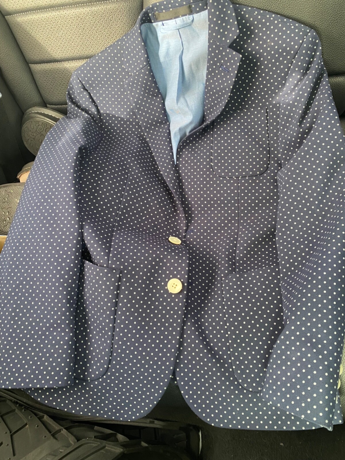 Picture 1 of 9