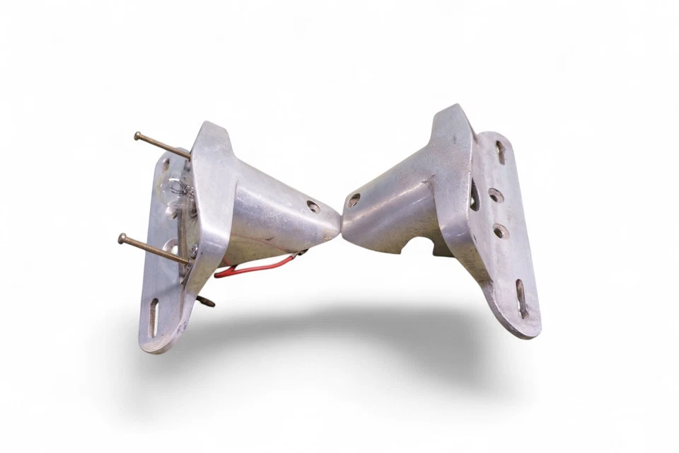 1965 Norton N15CS G15 CS 750 Atlas P11 G15CS Matchless *2833A Beck Taillights  - Image 2 of 4